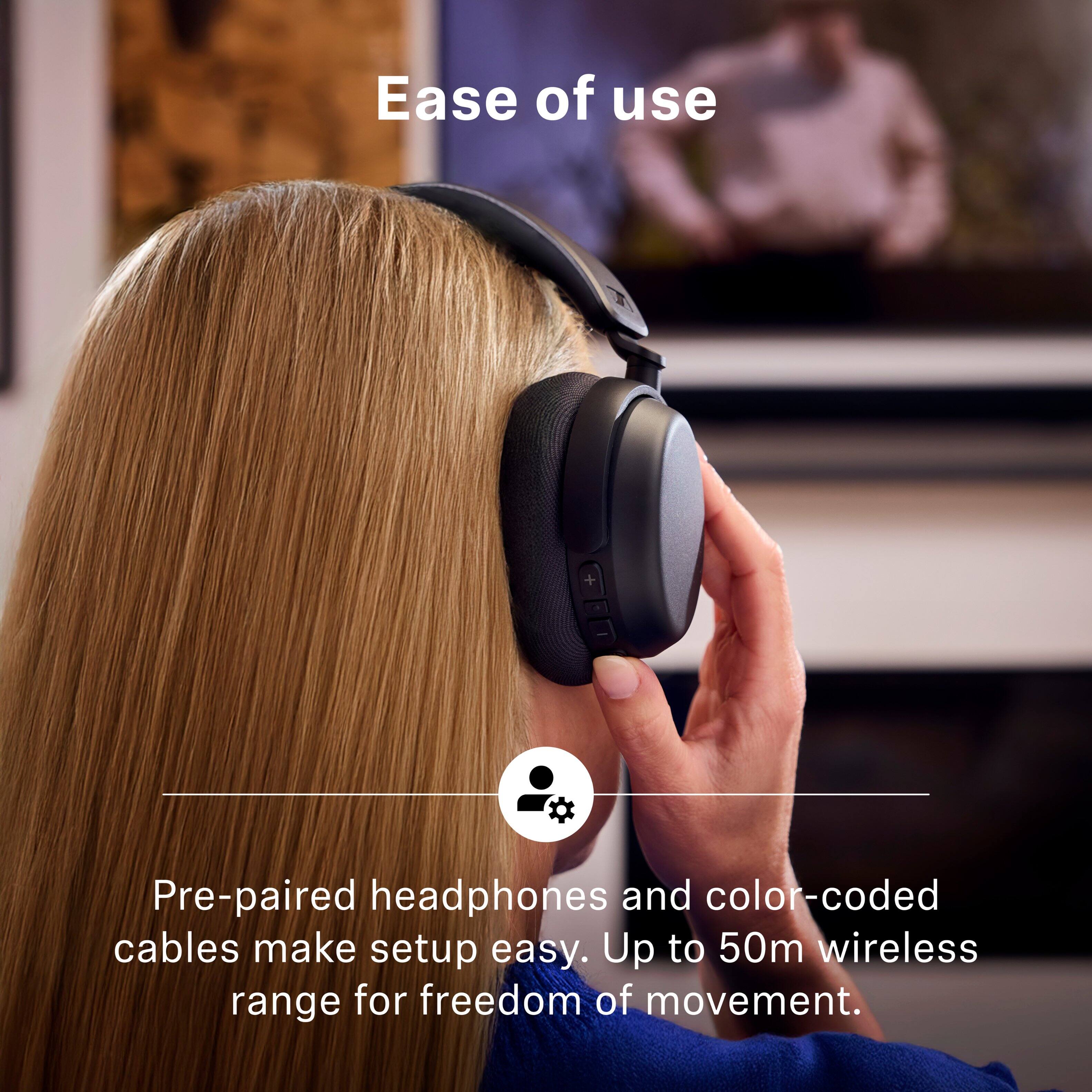 Ease of use

Pre-paired headphones and color-coded cables make setup easy. Up to 50m wireless range for freedom of movement.