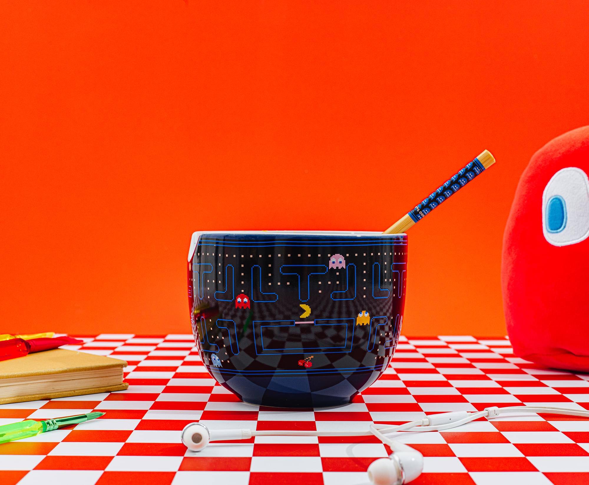 Alt View 2. Silver Buffalo - PAC-MAN Classic Maze 20-Ounce Ceramic Ramen Bowl and Chopstick Set - Multi-Colored.