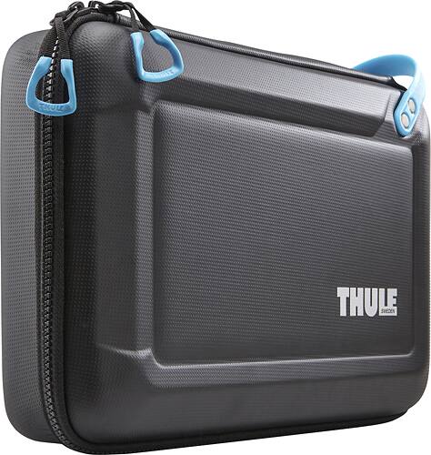 Thule - Legend Advanced Case - Black-Angle_Standard