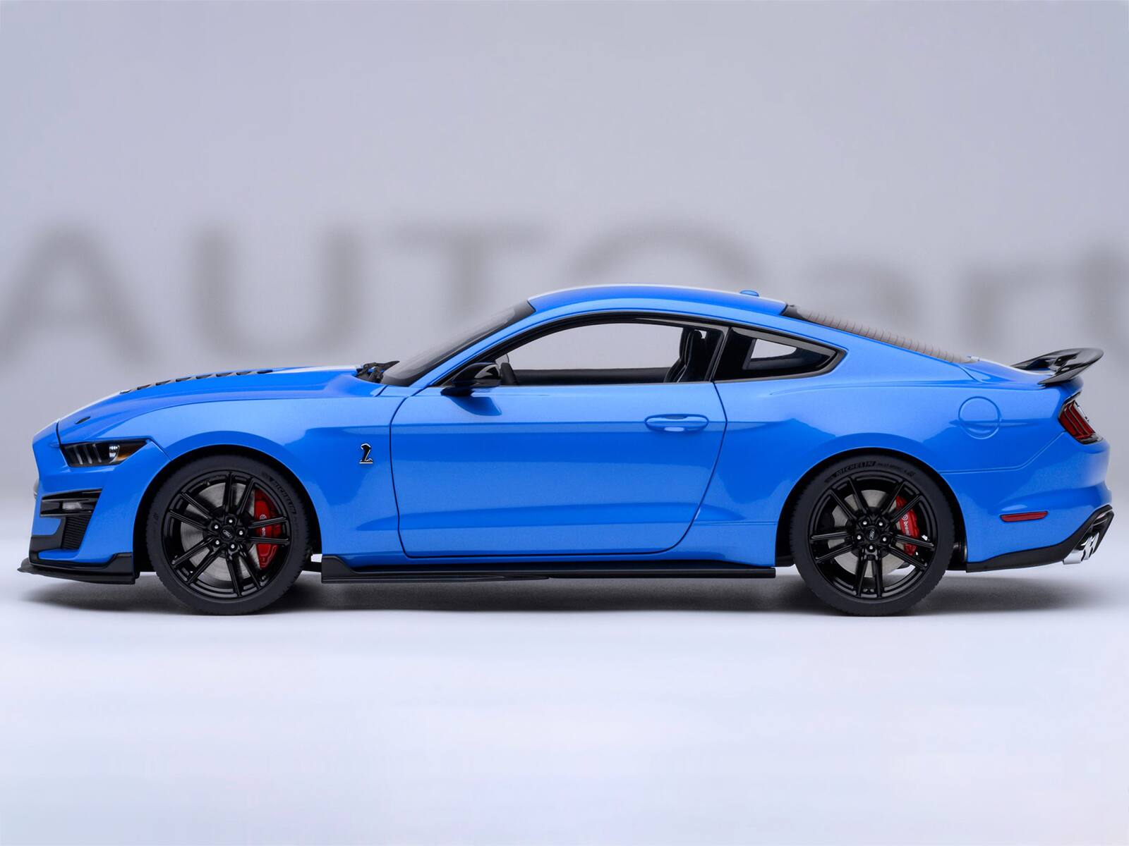 Alt View 6. Autoart - Ford Mustang Shelby GT500 Grabber Blue w/ White Stripes 1/18 Model Car by Autoart.