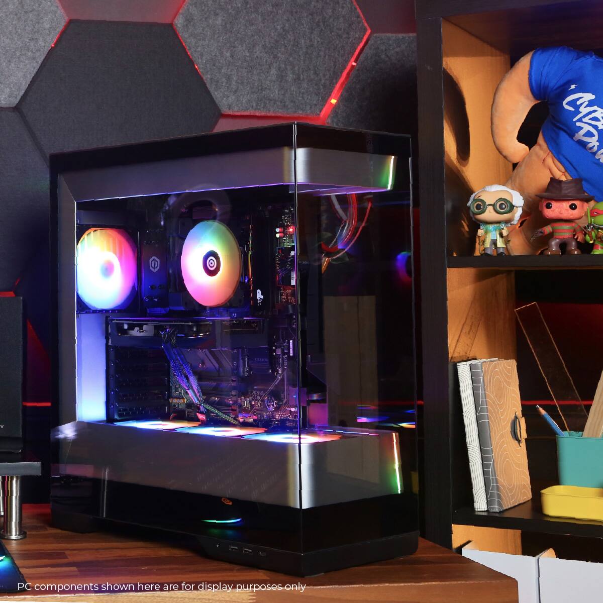 The PC components shown here are for display purposes only.