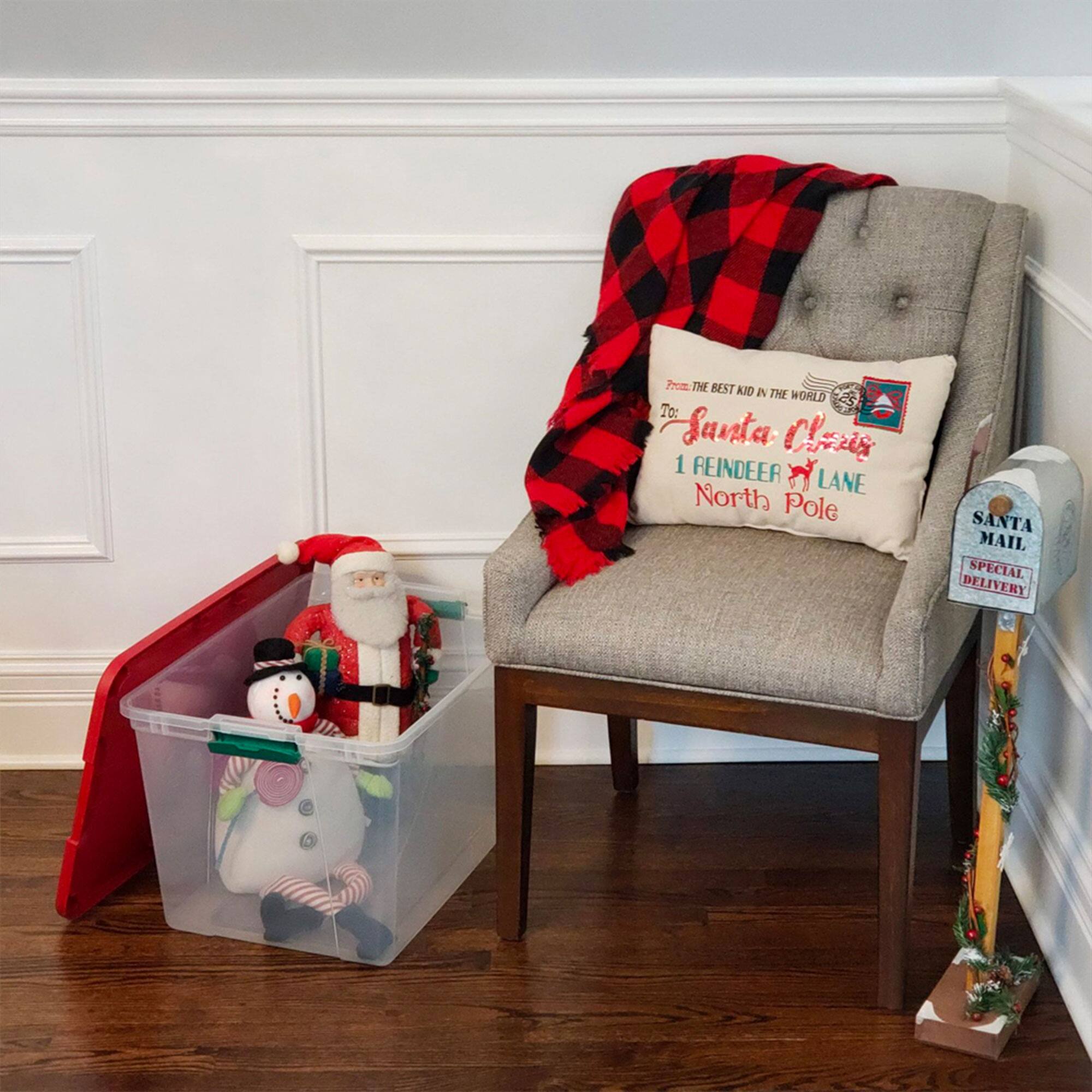 Proud to be the BEST KID IN THE WORLD  
To: Santa Claus  
1 REINDEER LANE  
North Pole  

SANTA MAIL  
SPECIAL DELIVERY