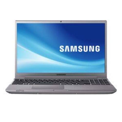 Front Standard. Samsung - 15.6" Notebook - 6 GB Memory - 750 GB Hard Drive - Silver.