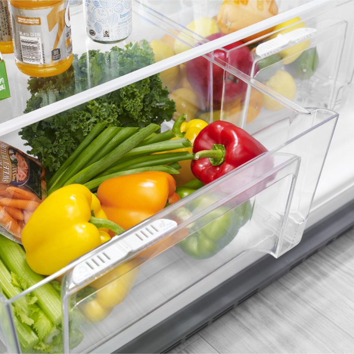 Sure, here is the corrected text:

- FGLATER
- We SACTRGUHES 21
- bern 300m
- t CA CHN 291.52212912 E
- 8O P2 1 F B) PETLIE E SWEET