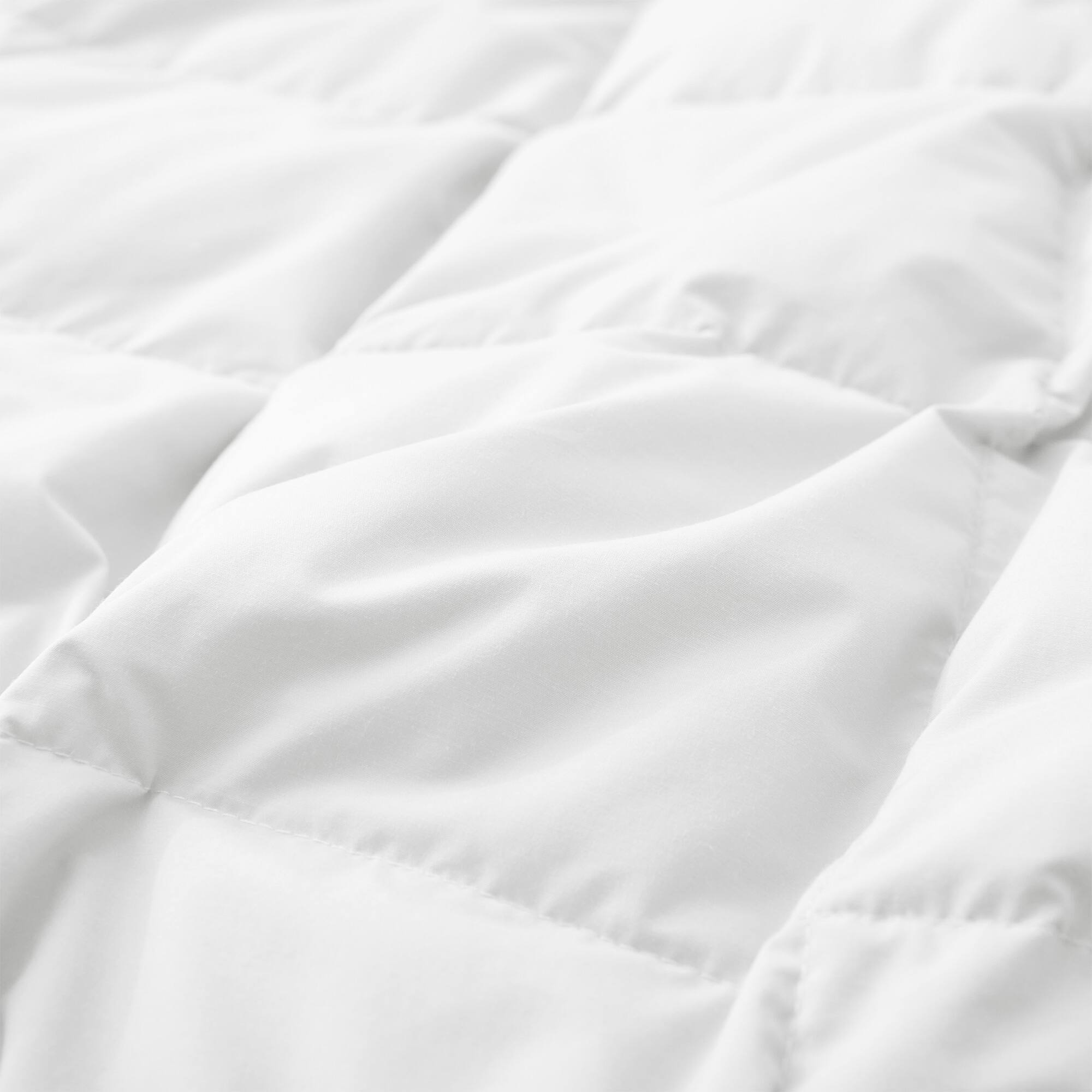 Left. Puredown - Puredown Luxurious Lightweight Cooling Down Blanket Summer Breathable Comforter for Hot Sleeper, White, 90" x 90" - White.