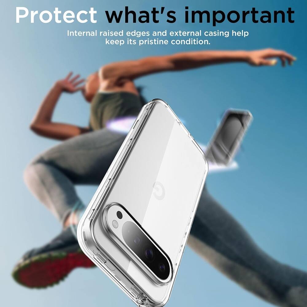 Protect what's important

Internal raised edges and external casing help keep its pristine condition.