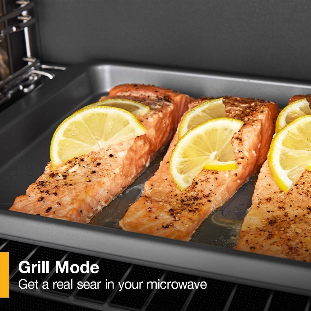 Grill Mode  
Get a real sear in your microwave