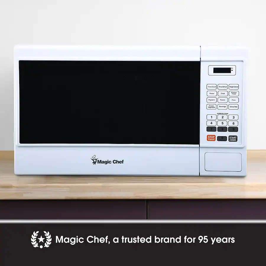 Magic Chef 1000 Magic Chef MCM1310W 1000 Watt 1.3 Cubic Foot Microwave with Digital ...
