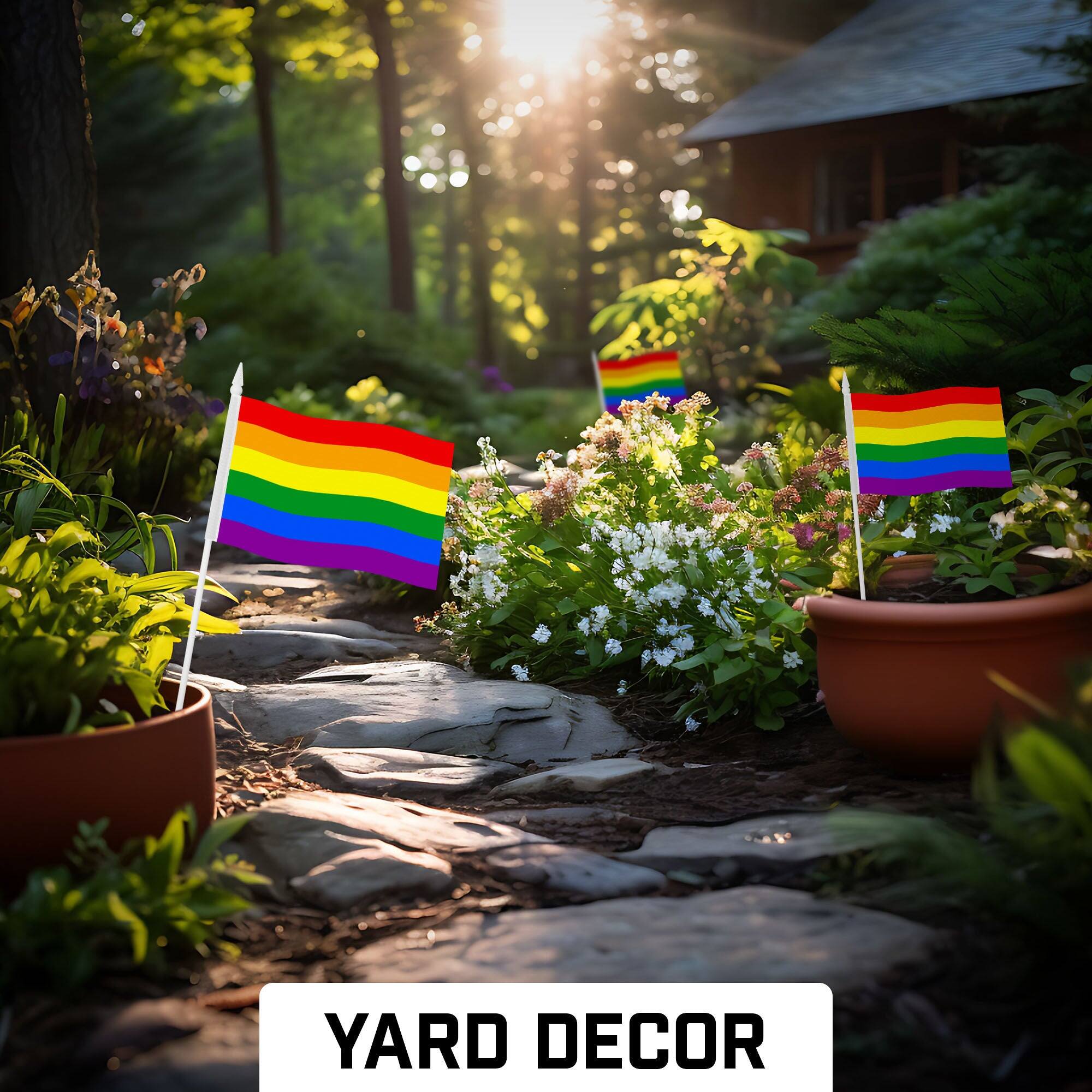 YARD DECOR