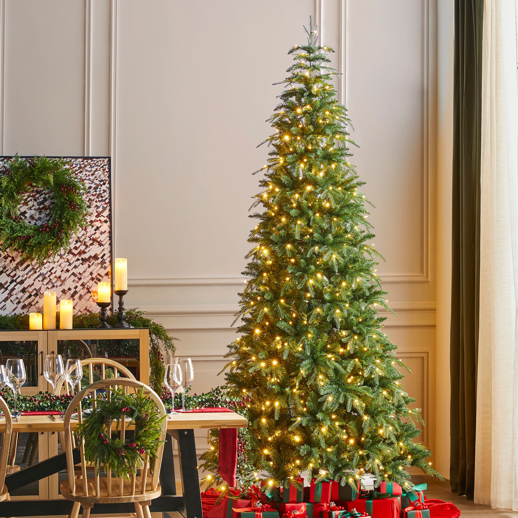 Glitzhome - 9ft Pre-Lit Slim Fir Artificial Christmas Tree with 650 Warm White/Multi-color LED Lights - Green