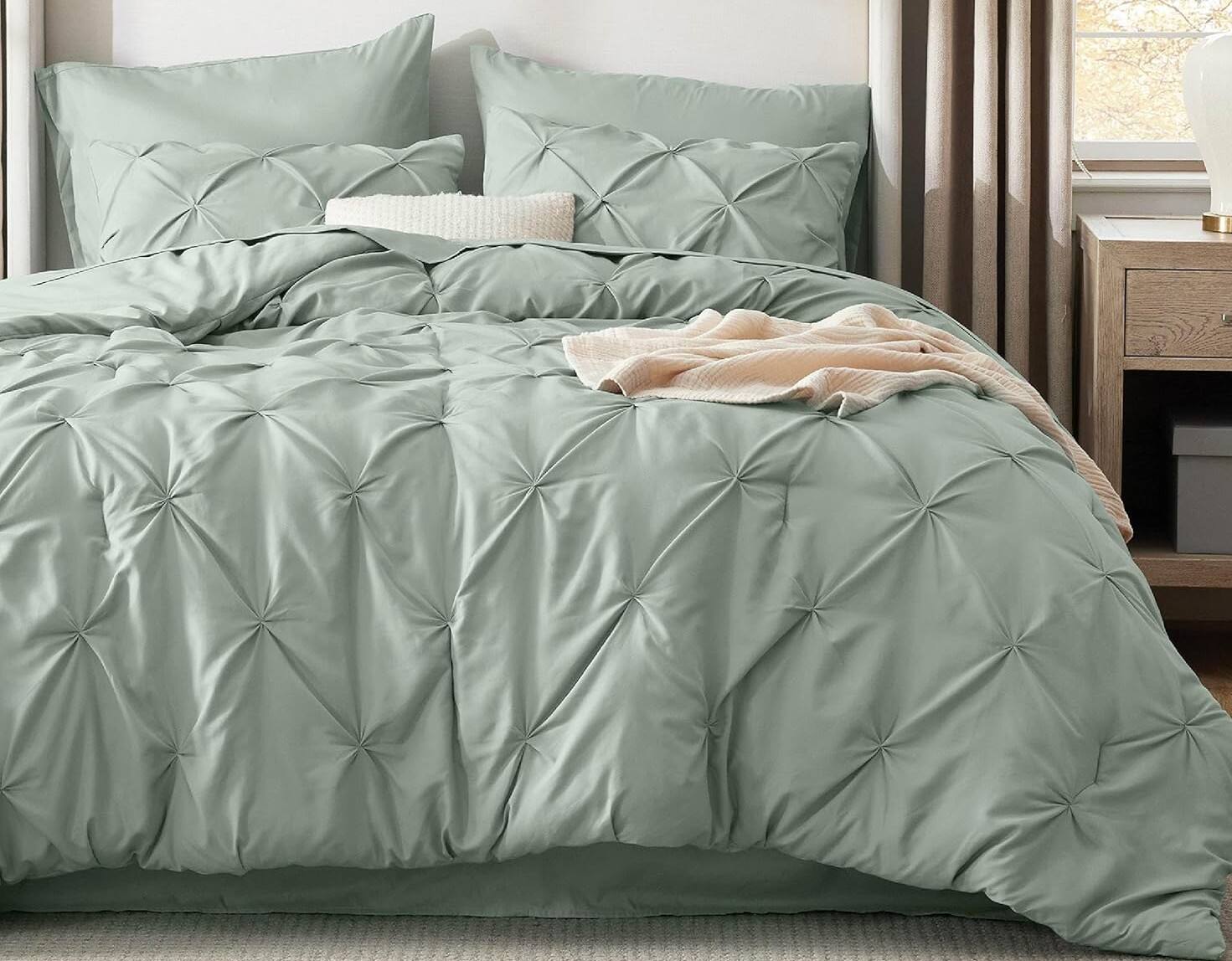 Alt View 2. FINEAK - Modern Queen Pinch Pleat Comforter Set with Sheets-7-Piece All-Season Bed in a Bag - Sage Green.