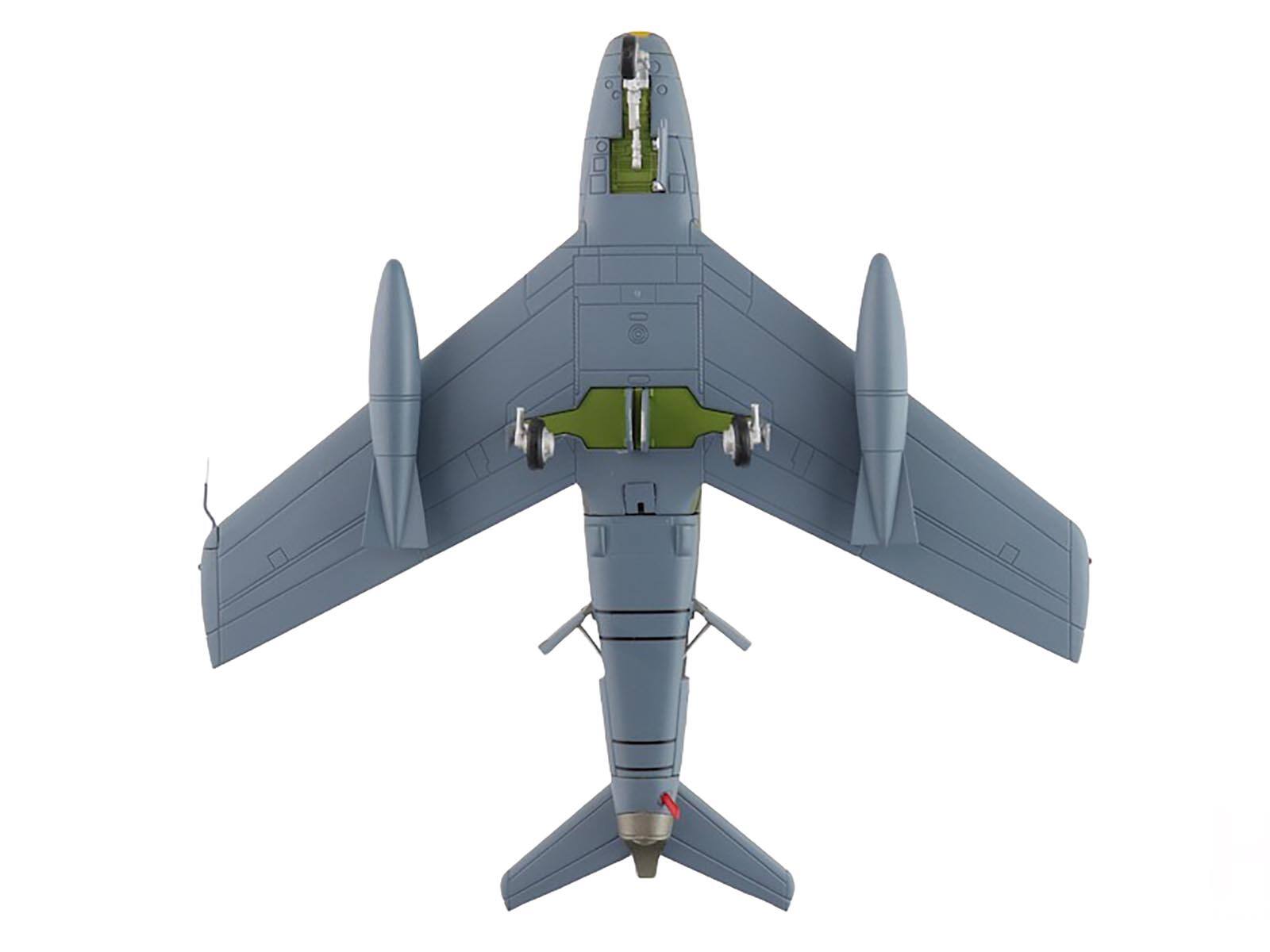 Alt View 4. Hobby Master - Canadair Sabre Mk.6 Fighter Aircraft "23622, 430 Squadron" (1950s) Royal Canadian Air Force 1/72 Model by Hobby Master.