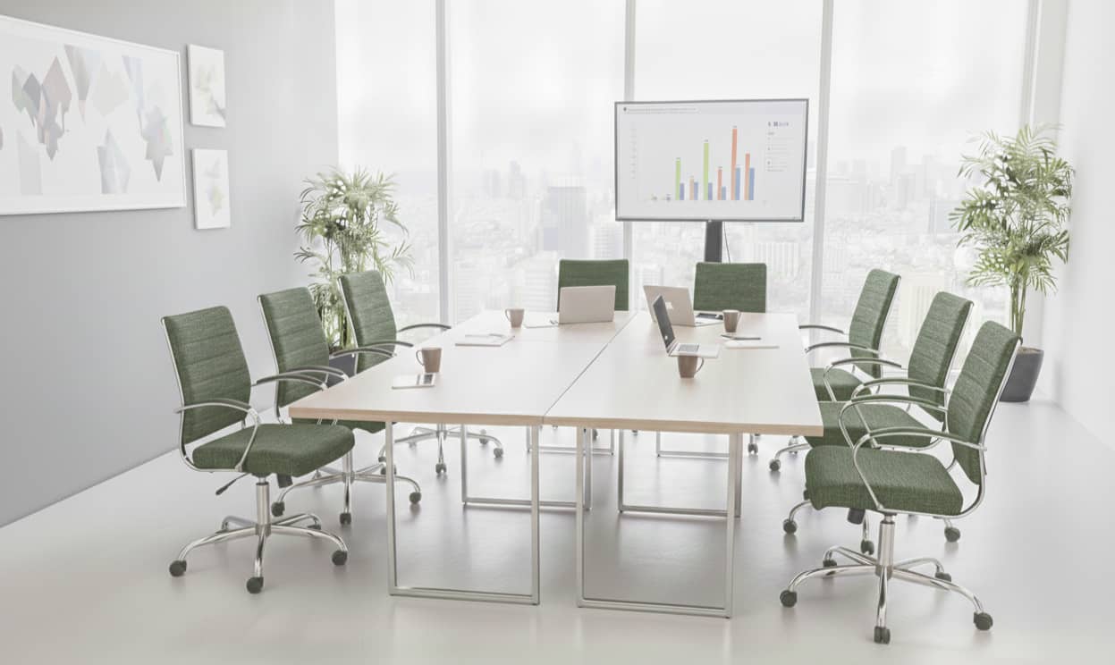 LeisureMod - Set of 8 Benmar Modern Leather Upholstered Office Desk Chair with Swivel Seat with Smooth-Rolling Casters - Green