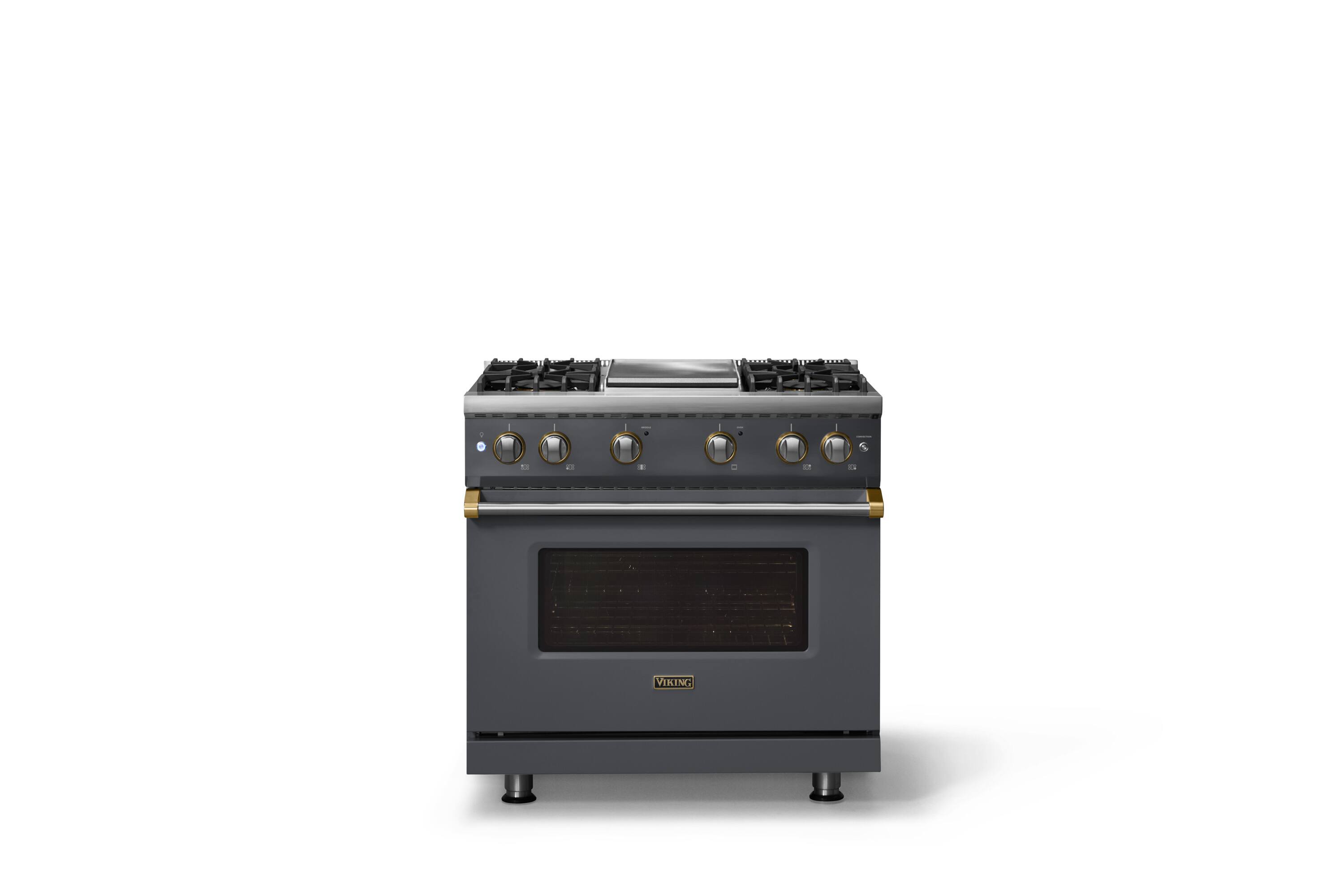 Alt View 1. Viking - Pro 5 Series 5.1 Cu. Ft. Freestanding Sealed 4 Burner Gas Convection Range w. Griddle - Cast Black w. Brushed Brass - Cast Black.