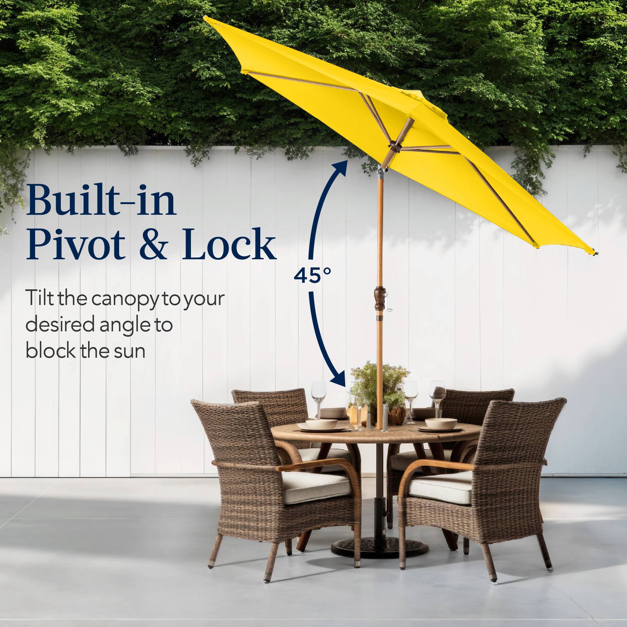 Built-in Pivot & Lock 45°

Tilt the canopy to your desired angle to block the sun.