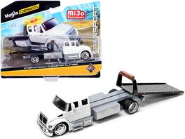 International DuraStar Flatbed Truck "Elite Transport" Series 1/64 Diecast Model by Maisto - White