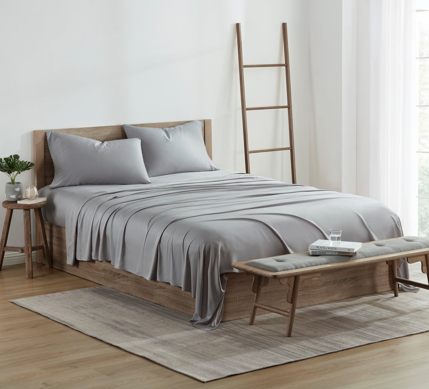Kathy Ireland - 300 Thread Count 100% Bamboo Sheet Set - Alloy price history on PriceWatchPro