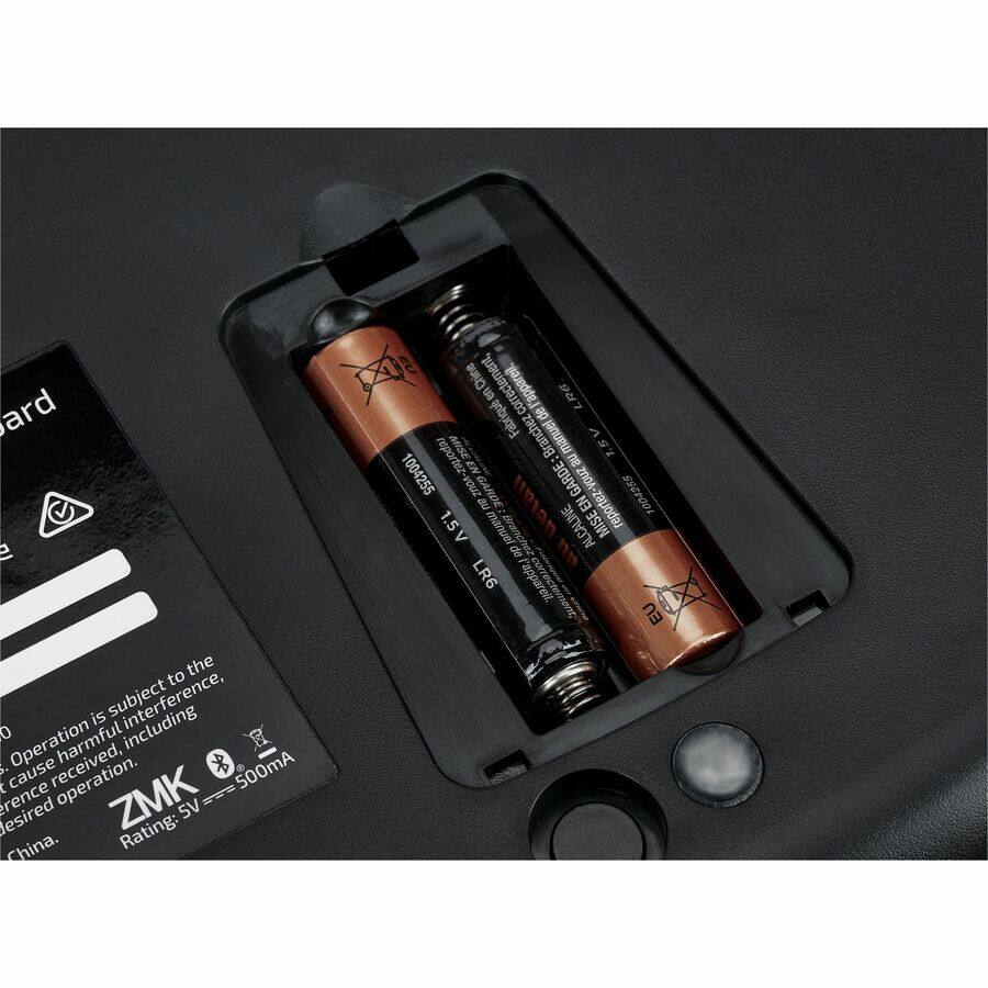 Operation is subject to the cause harmful interference, including desired operation. ZMK 5V Rating: China.

LR6 1.5V Alkaline

Made in China

Branchez correctement, reportez-vous au manuel. ALCALINE LR6 1.5V

Branchez correctement, reportez-vous au manuel.
