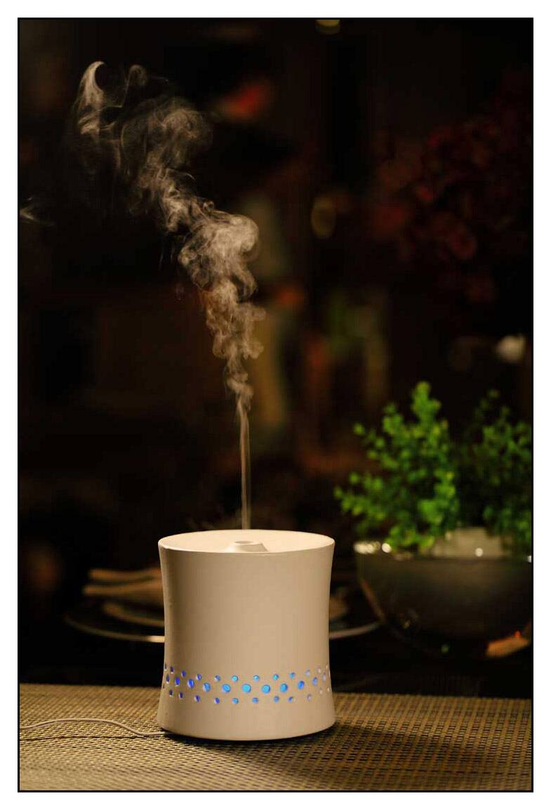 SPT - 0.02-Gal. Ultrasonic Humidifier - White - Larger Front