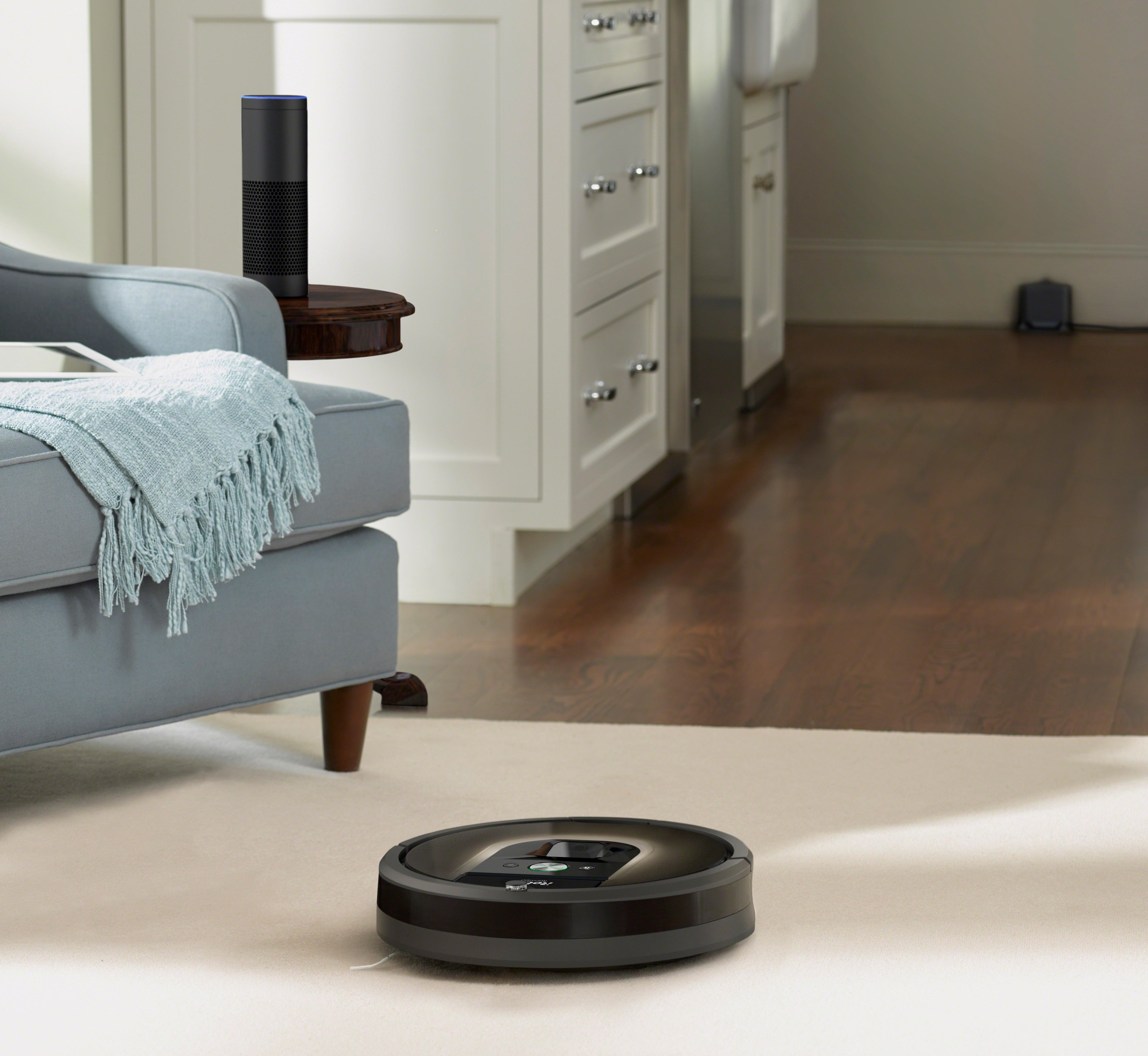 Date prisa: Robot aspirador Roomba 980 rebajado 250€