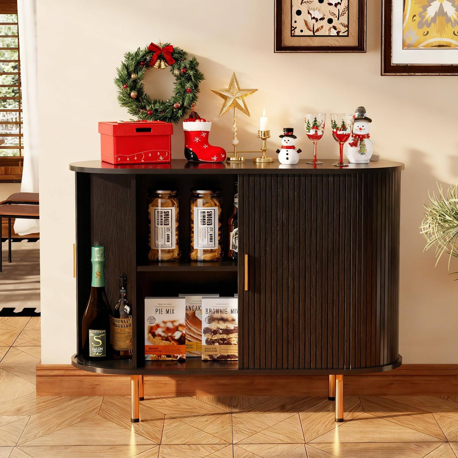 Sure, here is the corrected and grouped text from the image:

- SHOKED
- 8 S
- MA4 S
- aLOs
- MONKI
- BCULEM
- PIE MIX
- ANGAK
- BROWNIE

Grouped as:
- SHOKED 8 S MA4 S aLOs MONKI BCULEM
- PIE MIX ANGAK BROWNIE