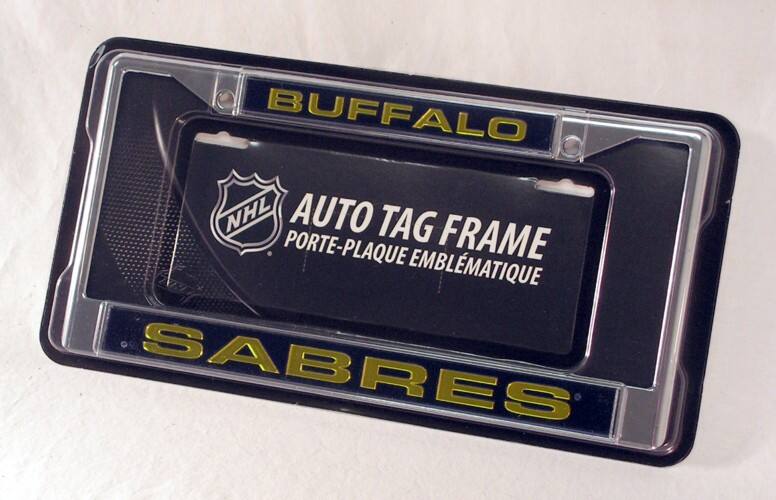 BUFFALO  
AUTO TAG FRAME  
PORTÉE-PLAQUE EMBLÉMATIQUE  
SABRES