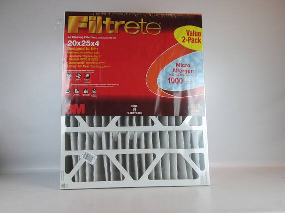 Filtrete Value Air Cleaning Filter/Filtre purificador de aire 20x25x4 2-Pack
Designed to fit*: Diseñados para utilizar con*:
- Aprilaire Aprilaire"/Space-Gard Models 2200 & 2250
- Honeywell POAS
- Trion Air Bear
- Micro Allergen 1000
Reduction Filter/Filtro Reductor
CONT. 2 FILTER/FILTRO
LASTS UP TO 12 MONTHS - 12 MESES