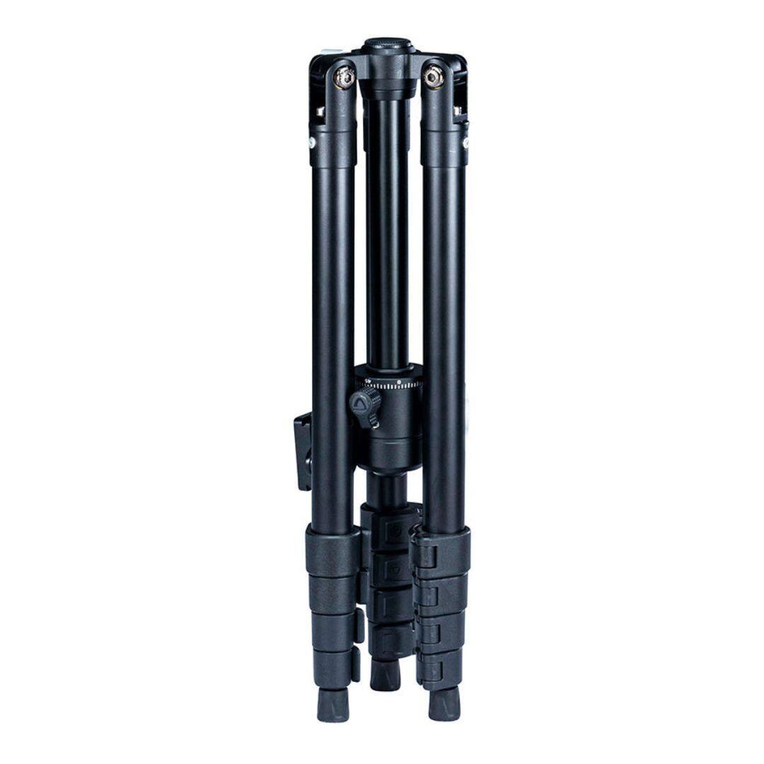 Left. Vanguard - Vanguard Vesta FB 235AB Compact Travel Tripod with Quick Flip Leg Locks.