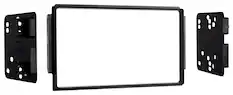 Front. Metra - Dash Kit for Select 2003-2006 Kia Sorento DDIN - Black.