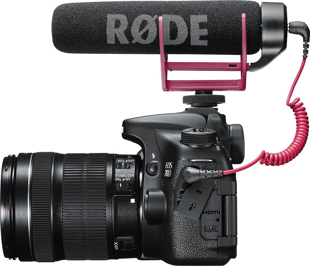 Best Buy: Canon EOS 70D DSLR Camera with EF-S 18-135mm STM Lens