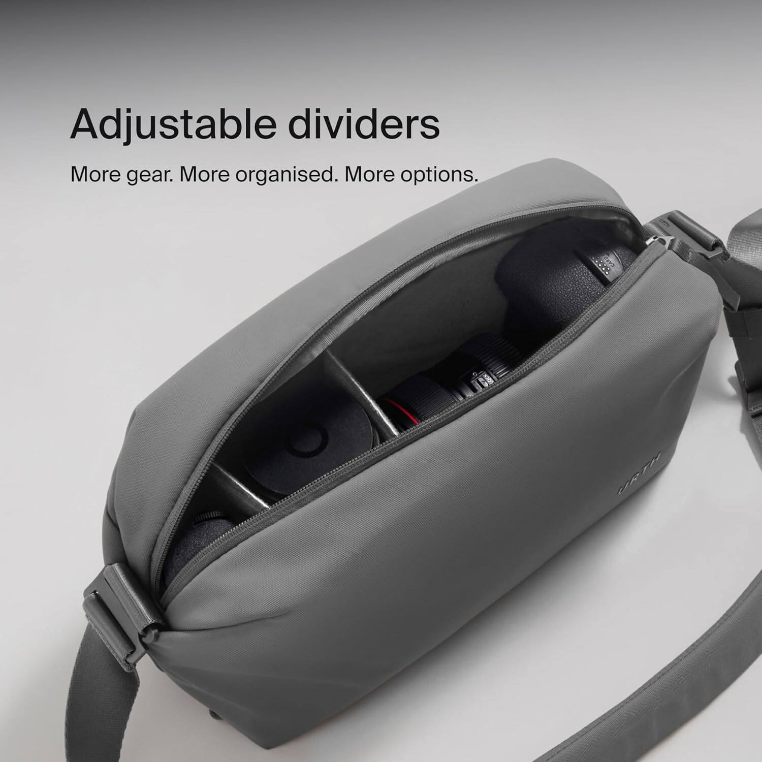 Adjustable dividers  
More gear. More organised. More options.