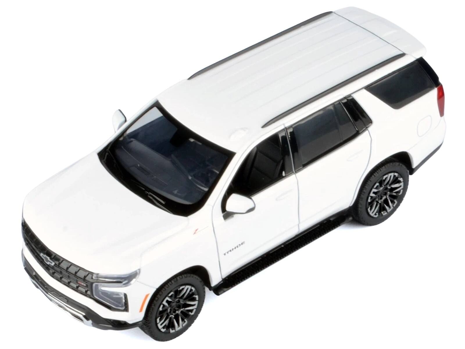 Alt View 1. Motormax - 2025 Chevrolet Tahoe Z71 White "Timeless Legends" Series 1/24 Diecast Model Car by Motormax - White.