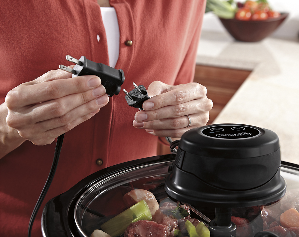 Crock-Pot Stir Automatic Stirring Slow Cooker, 6-Quart, Black 