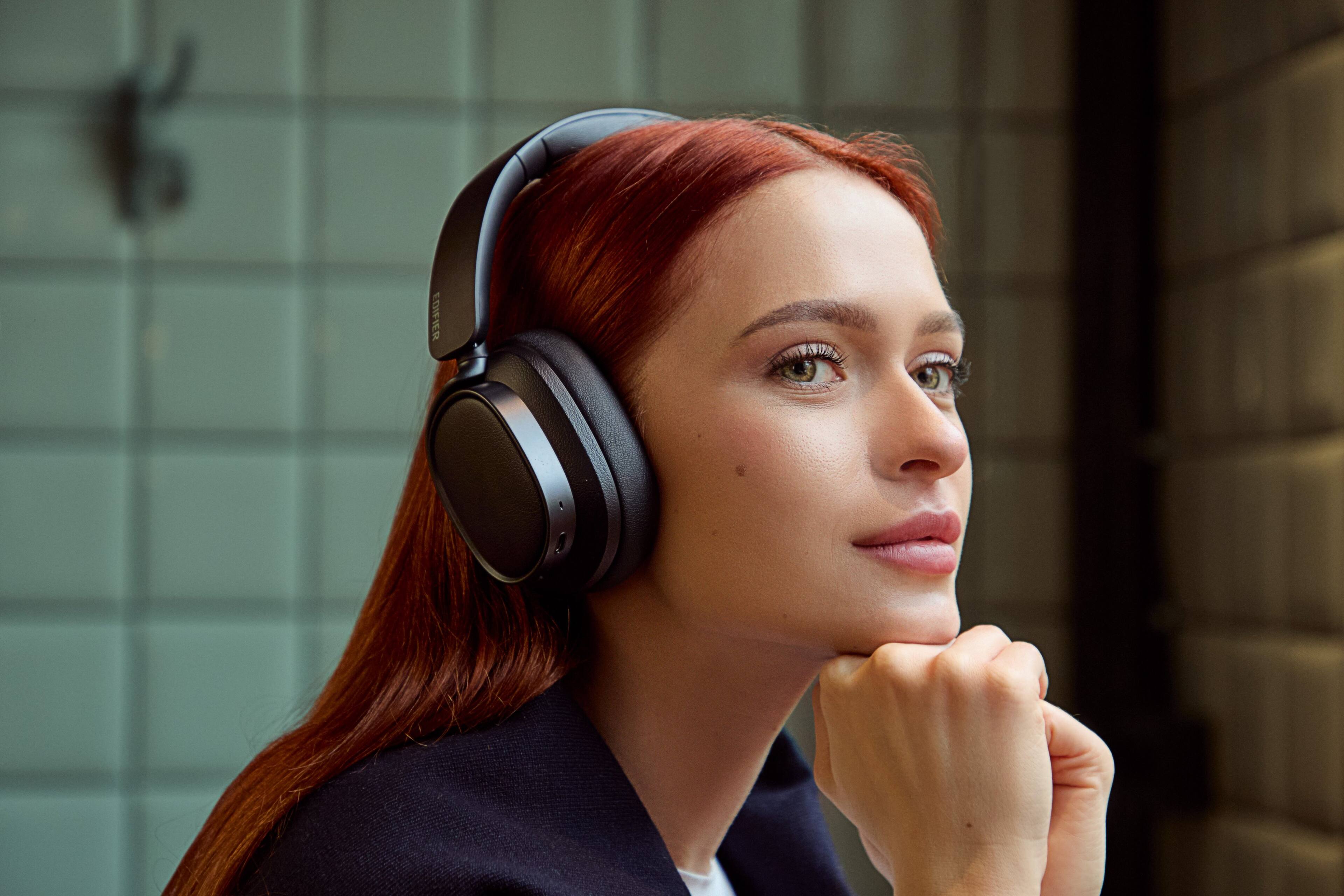 Alt View 3. Edifier - ES850NB Active Noise Cancelling Headphones - Black.