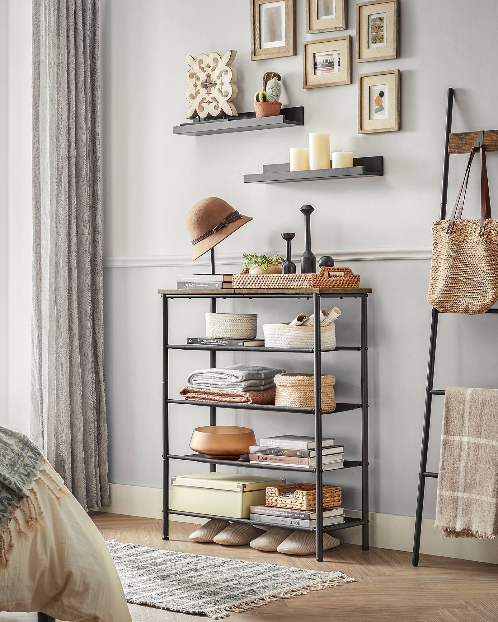 Designs  
Style  
The Art of  
Home  
The  
Cottage  
Style