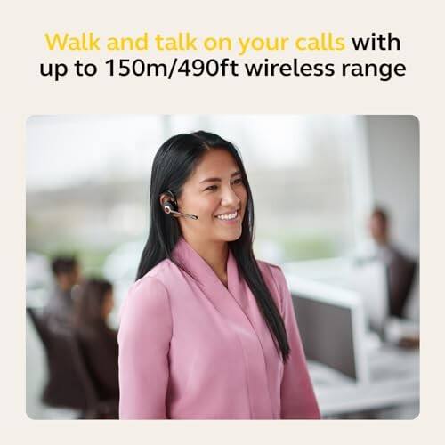 Walk and talk on your calls with up to 150m/490ft wireless range