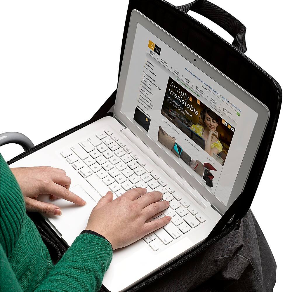 Alt View 15. Case Logic - 13.3" Laptop Sleeve - Black.