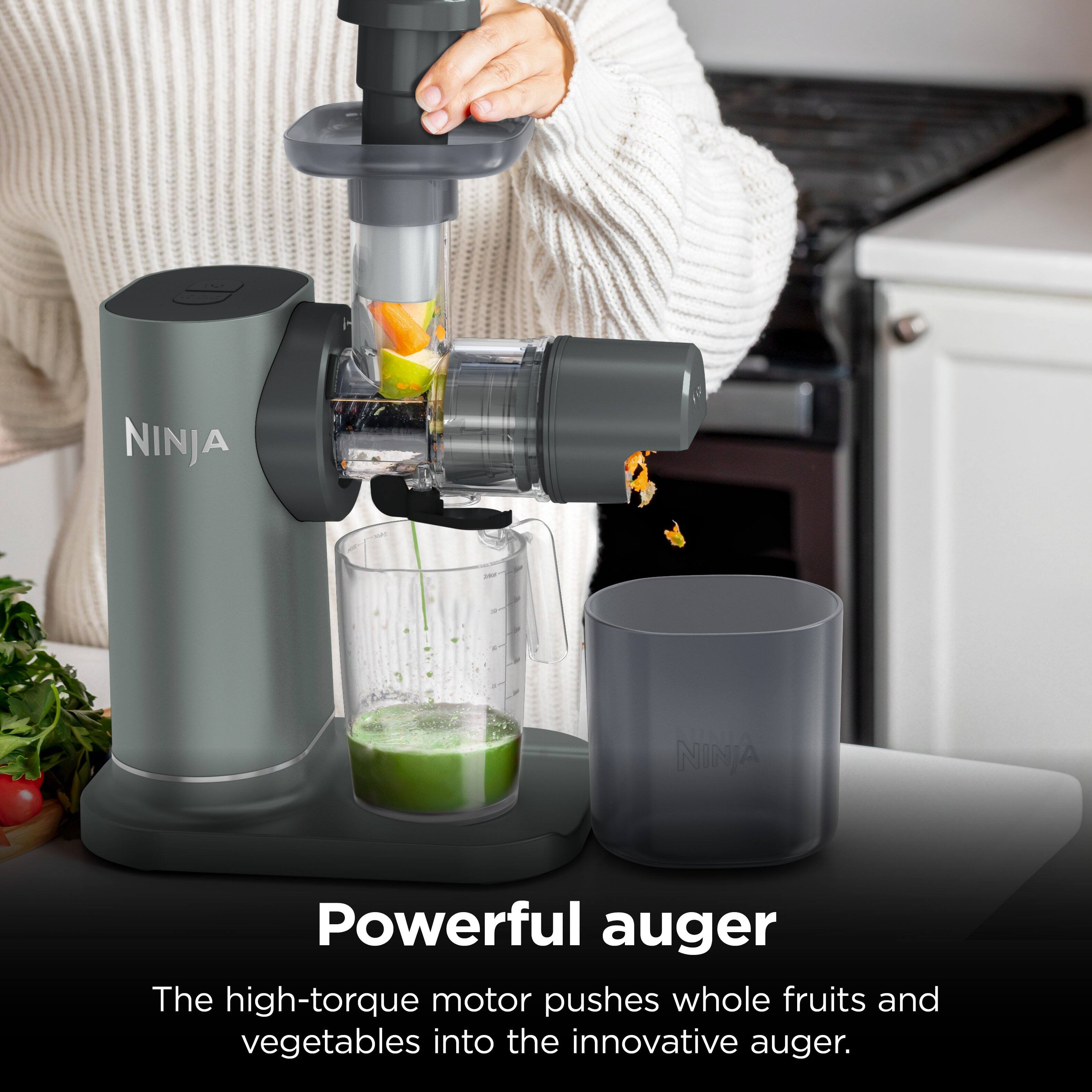 NINJA - NINJA Powerful auger

The high-torque motor pushes whole fruits and vegetables into the innovative auger.