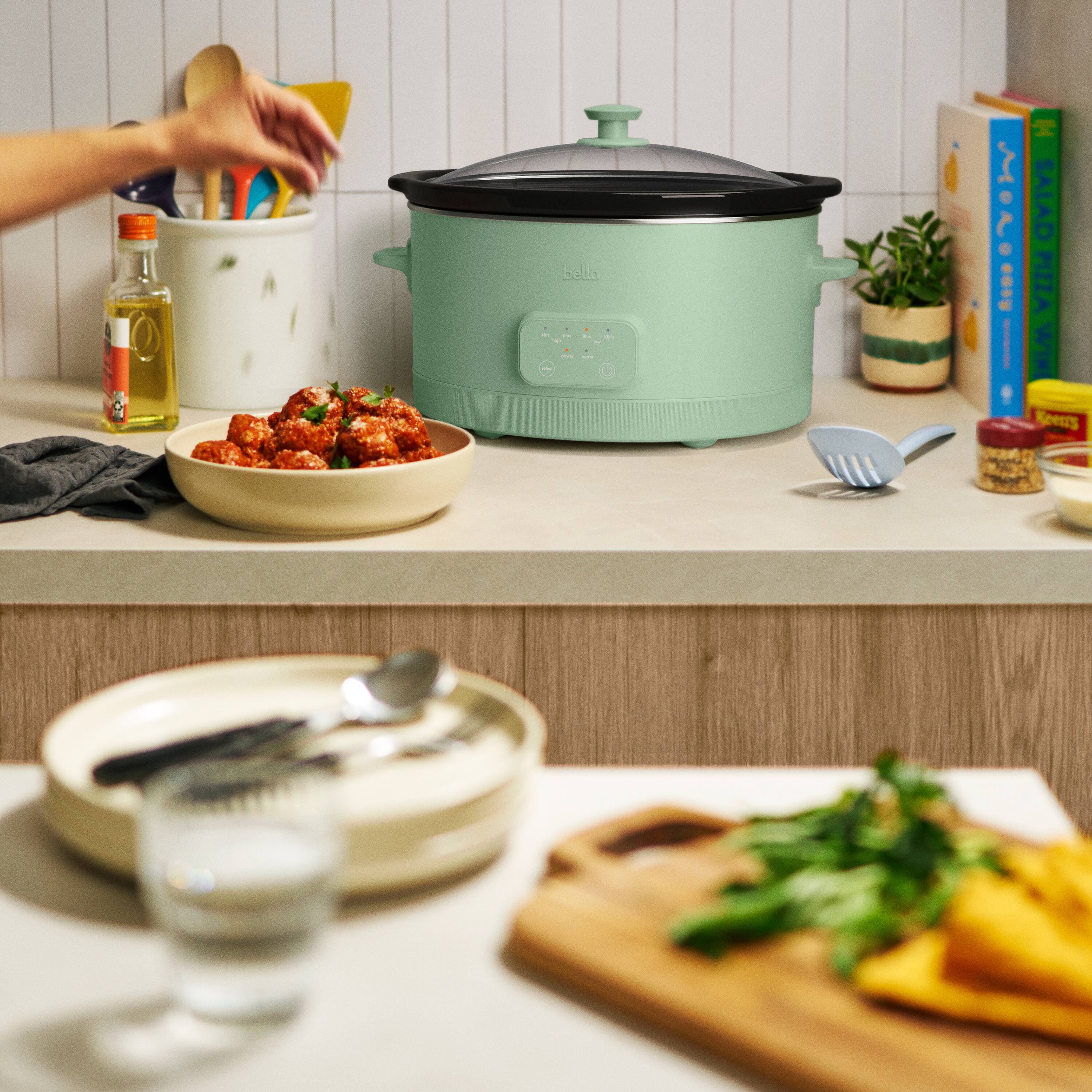 bella T M. SALAD 7 A... PIZZA WIN Keets