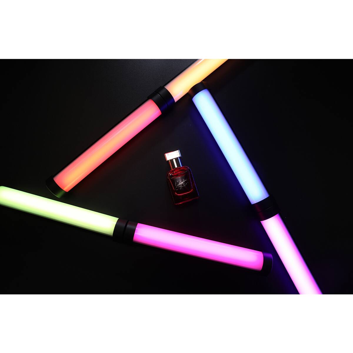 Alt View 4. GVM - GVM BX8C RGB LED Light Wand (15.9 in).