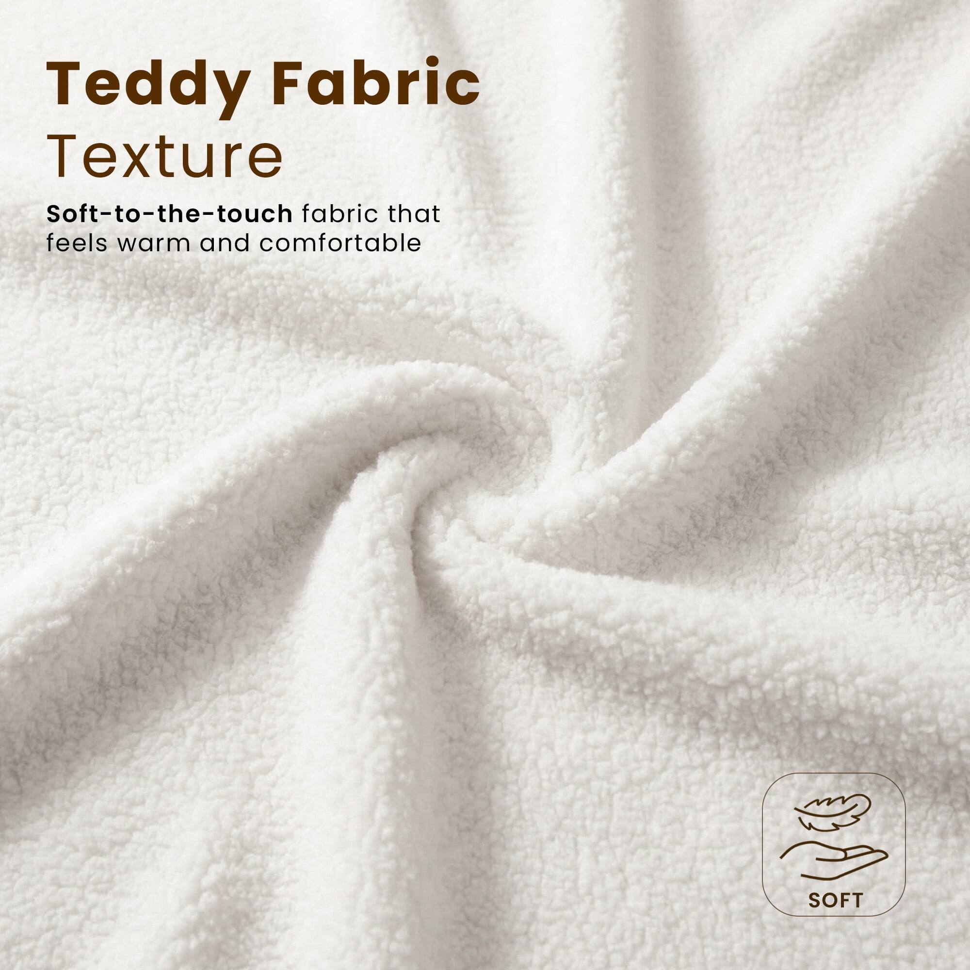 Teddy Fabric Texture

Soft-to-the-touch fabric that feels warm and comfortable

SOFT