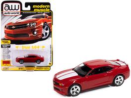 Autoworld - 2010 Chevrolet Camaro RS/SS Victory with White Stripes "Modern Muscle" Series 1/64 Diecast Model Car by Auto World - Red