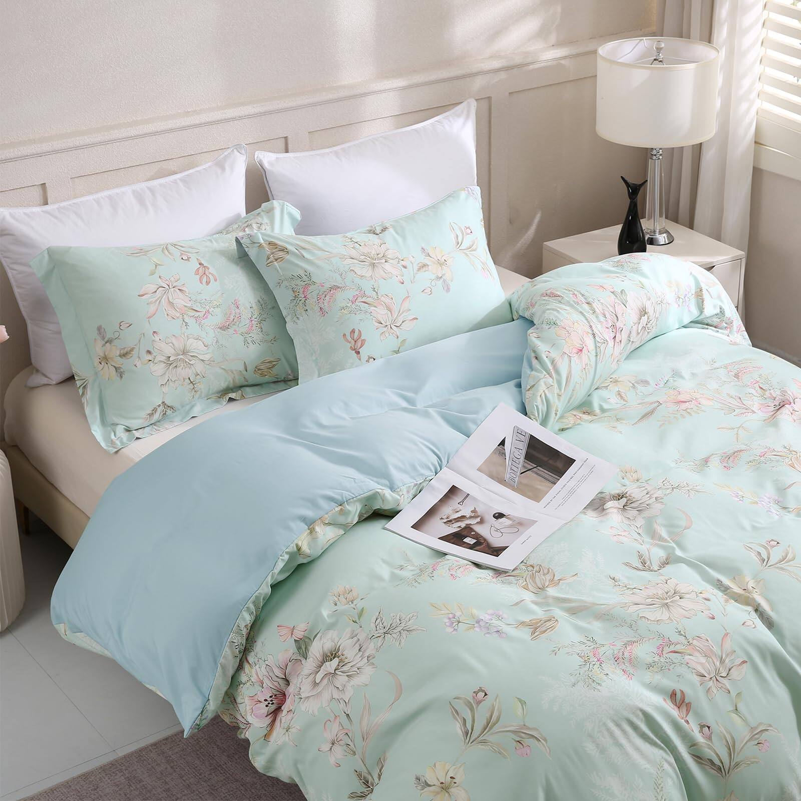 Mint Flower-Queen (90"x90")