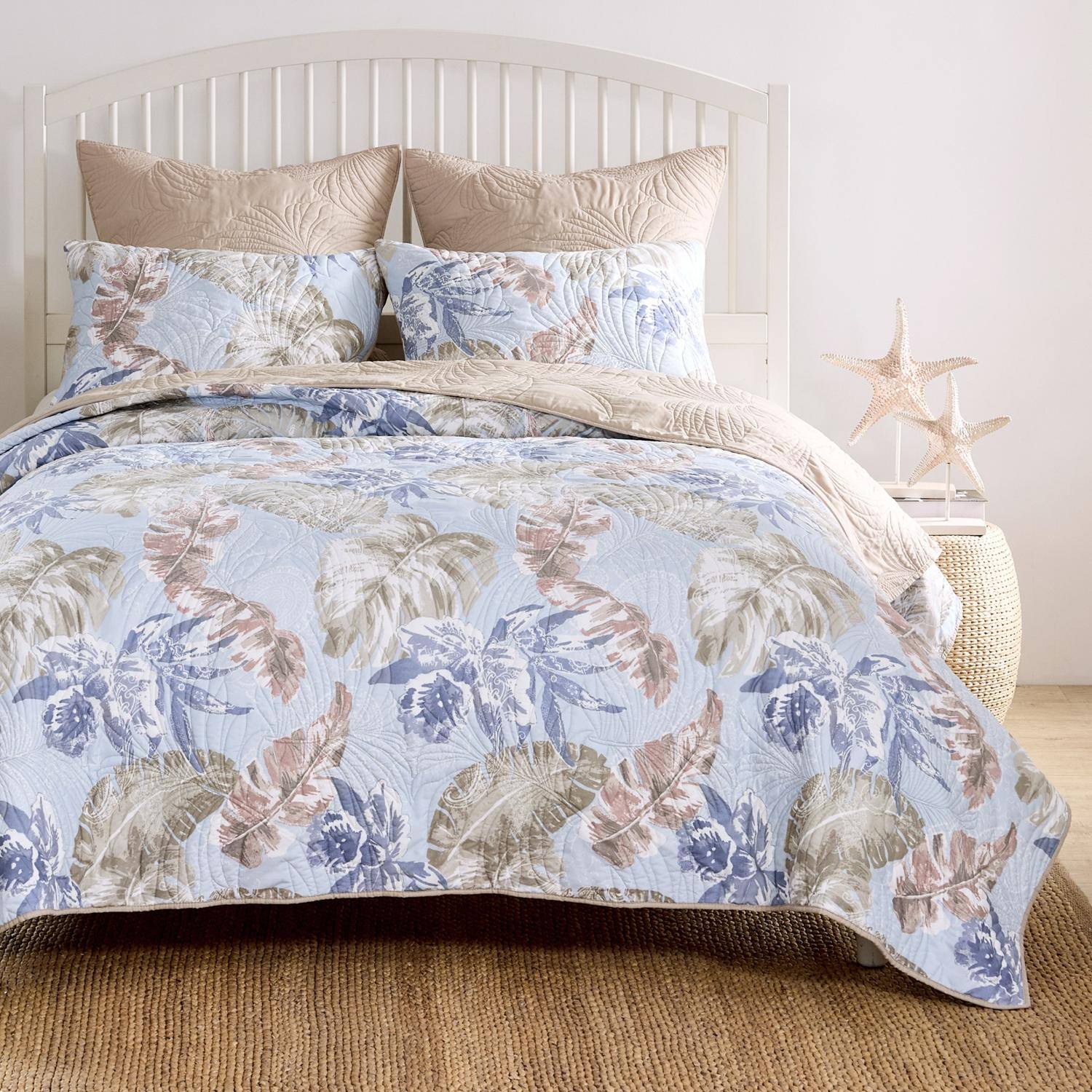 Alt View 2. Greenland Home Fashions - Greenland Home Fashions Tropics Luxurious Modern Design Quilt Bedding Set 3 Piece Full/Queen Mist - Mist.
