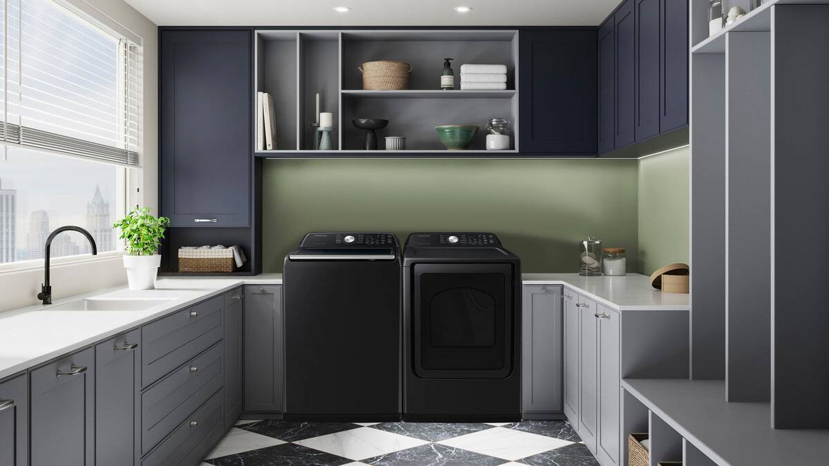 Alt View 19. Samsung - Open Box 7.4 Cu. Ft. Smart Gas Dryer with Sensor Dry - Black.