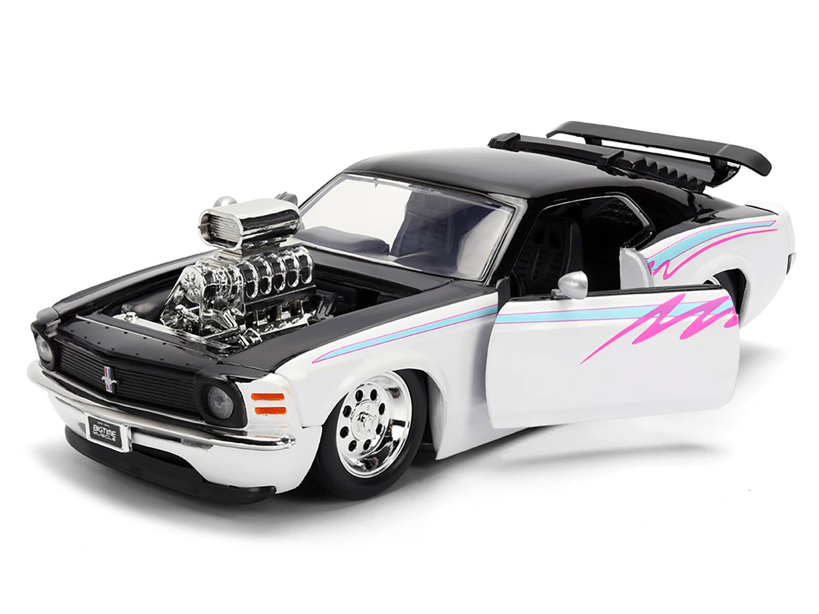 Angle. Jada - 1970 Ford Mustang Boss 429 Black and White with Graphics "Bigtime Muscle" Series 1/24 Diecast Model Car by Jada - Black and White.