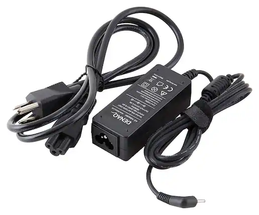 Front. DENAQ - AC Power Adapter for Select Samsung Devices - Black.