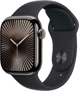Apple Watch Series 7 (GPS) 41mm Aluminum Case with Midnight Sport Apple Watch Series 7 (GPS) 41mm Aluminum Case with Midnight Sport