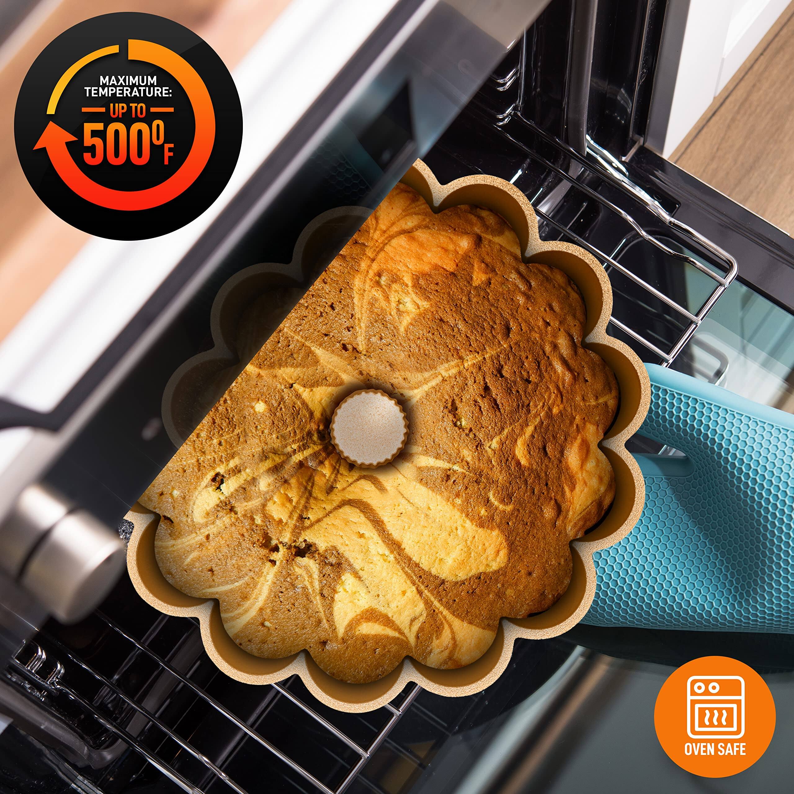 MAXIMUM TEMPERATURE: UP TO 500°F  
OVEN SAFE