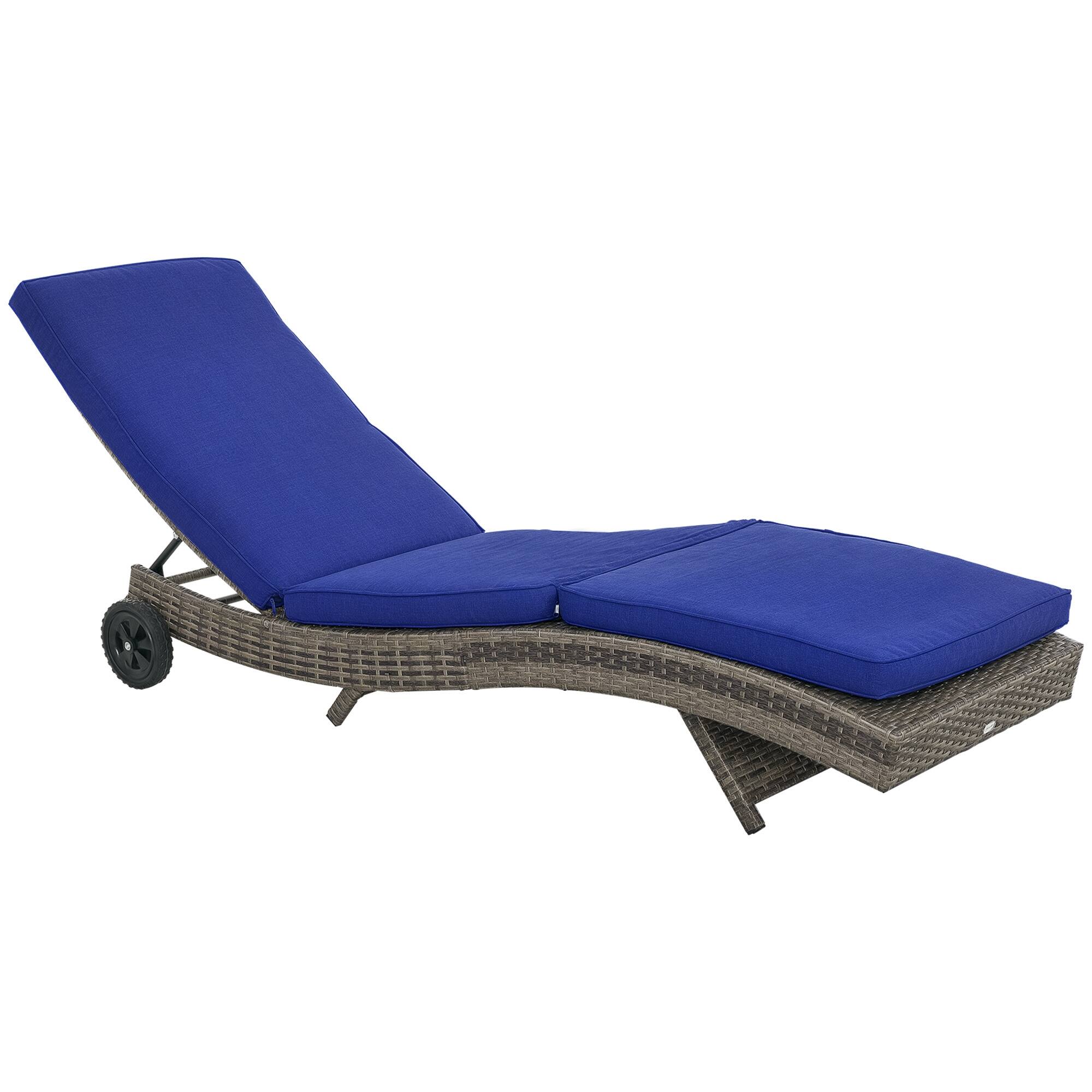 Outsunny - Wicker Chaise Lounge Chair Outdoor PE Rattan Cushioned Patio Sun Lounger with 5-Level Adjustable Backrest & Wheels - Dark Blue